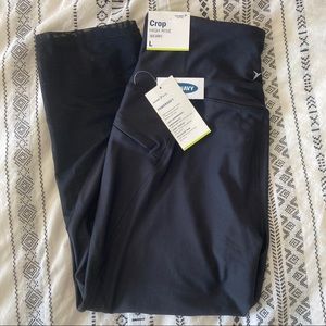 High waisted Women's PowerSoft capri L, NWT